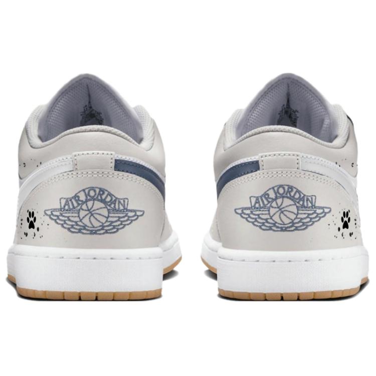 Jordan Air Jordan 1 Slip Resistant Abrasion Resistant Low top Vintage Basketball Shoes Unisex White