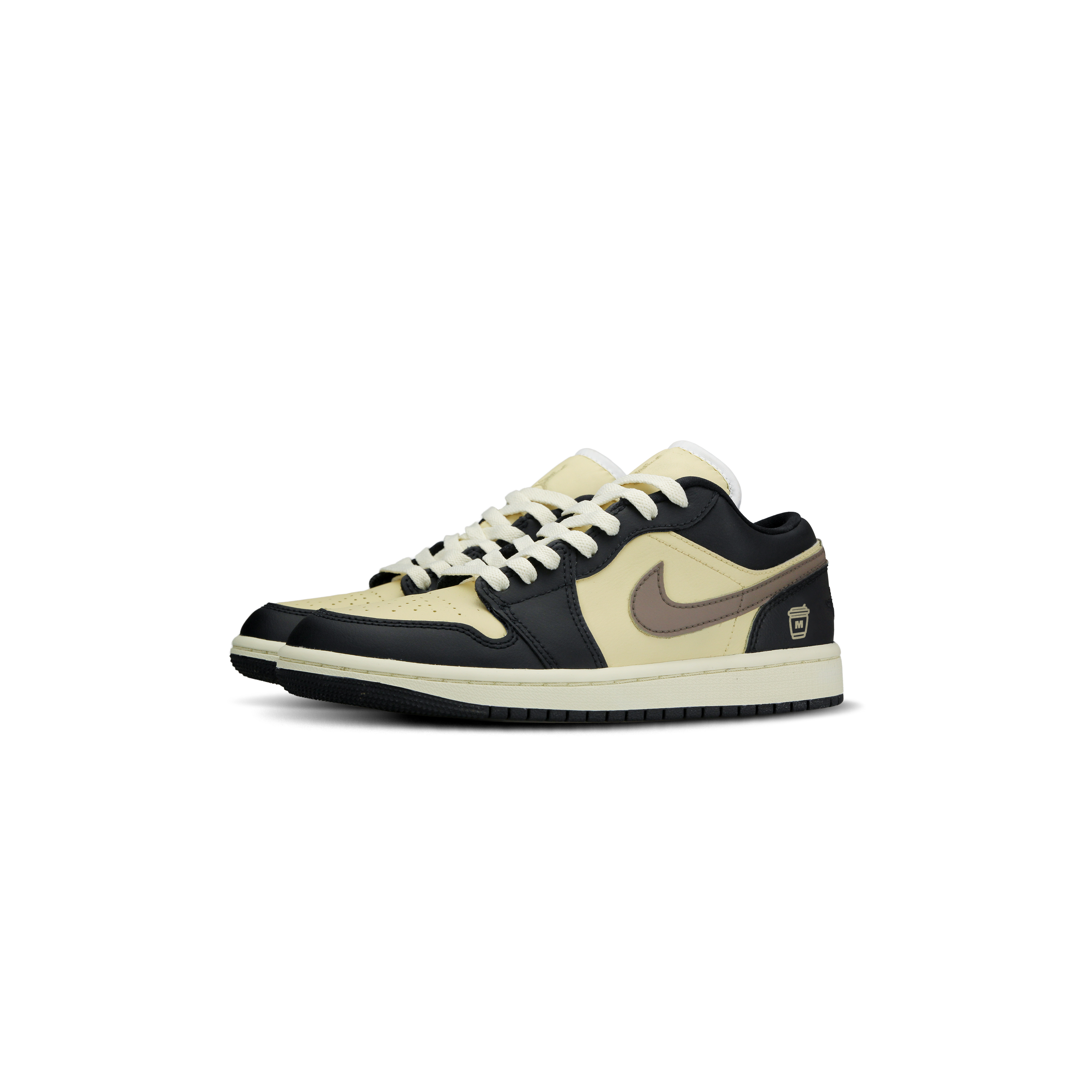 Jordan Air Jordan 1 Abrasion Resistant Low top Vintage Basketball Shoes Women’s Beige Black