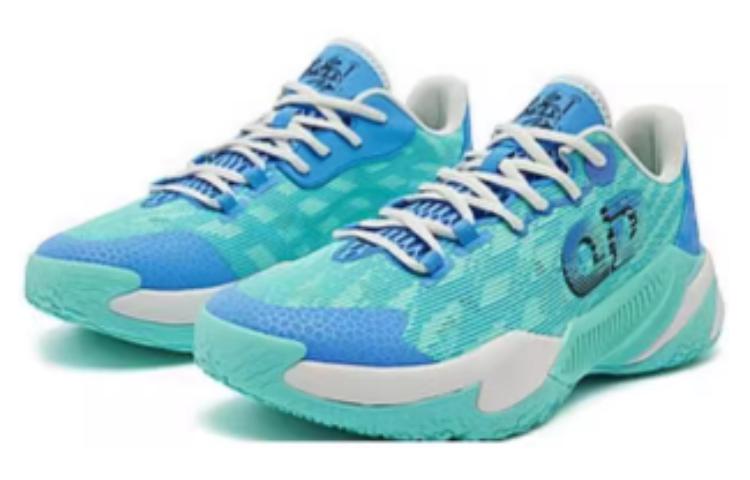 QIAODAN Comfortable Slip Resistant Abrasion Resistant Low top Basketball Shoes Men’s Frozen Blue