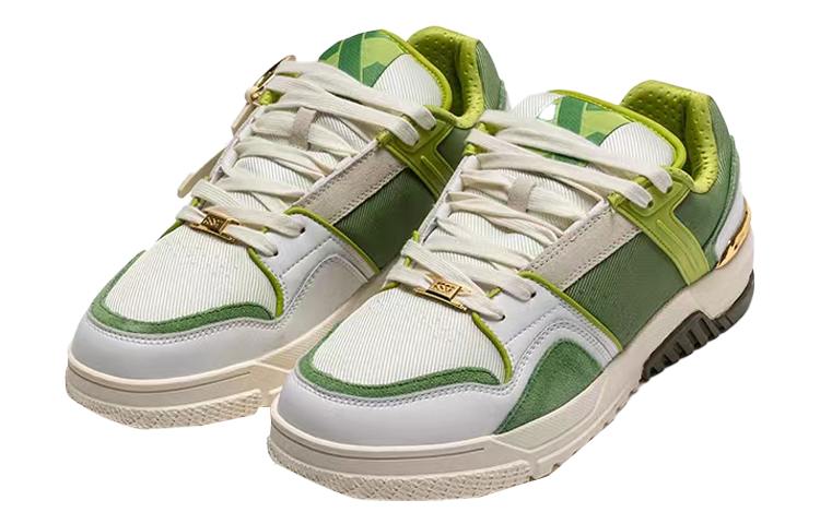 XTEP Training Shoes Men’s Low Top Gray Grass Green