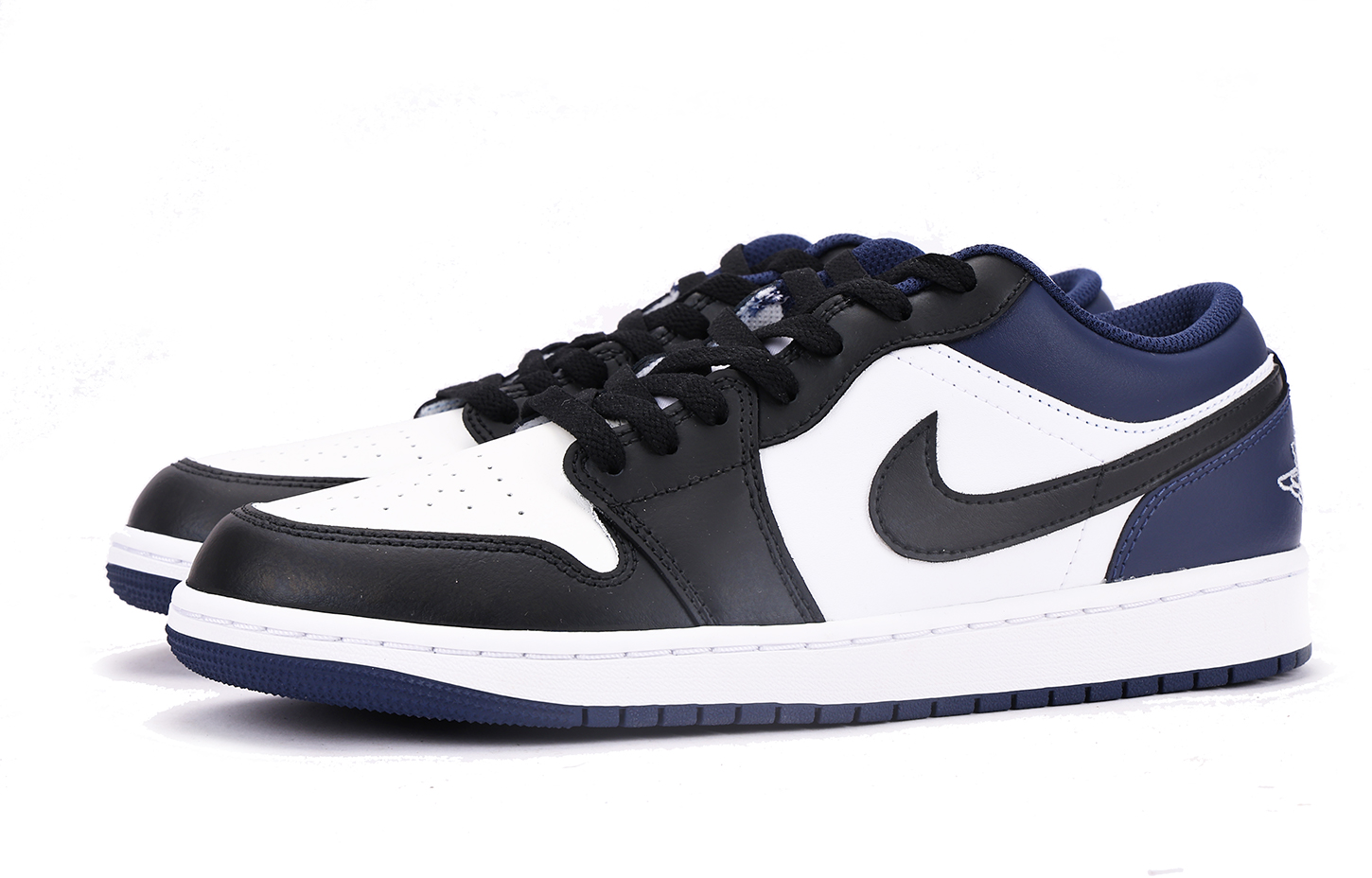 Jordan Air Jordan 1 Slip Resistant Coverage Balance Impact Resistant Low top Vintage Basketball Shoes GS White Blue
