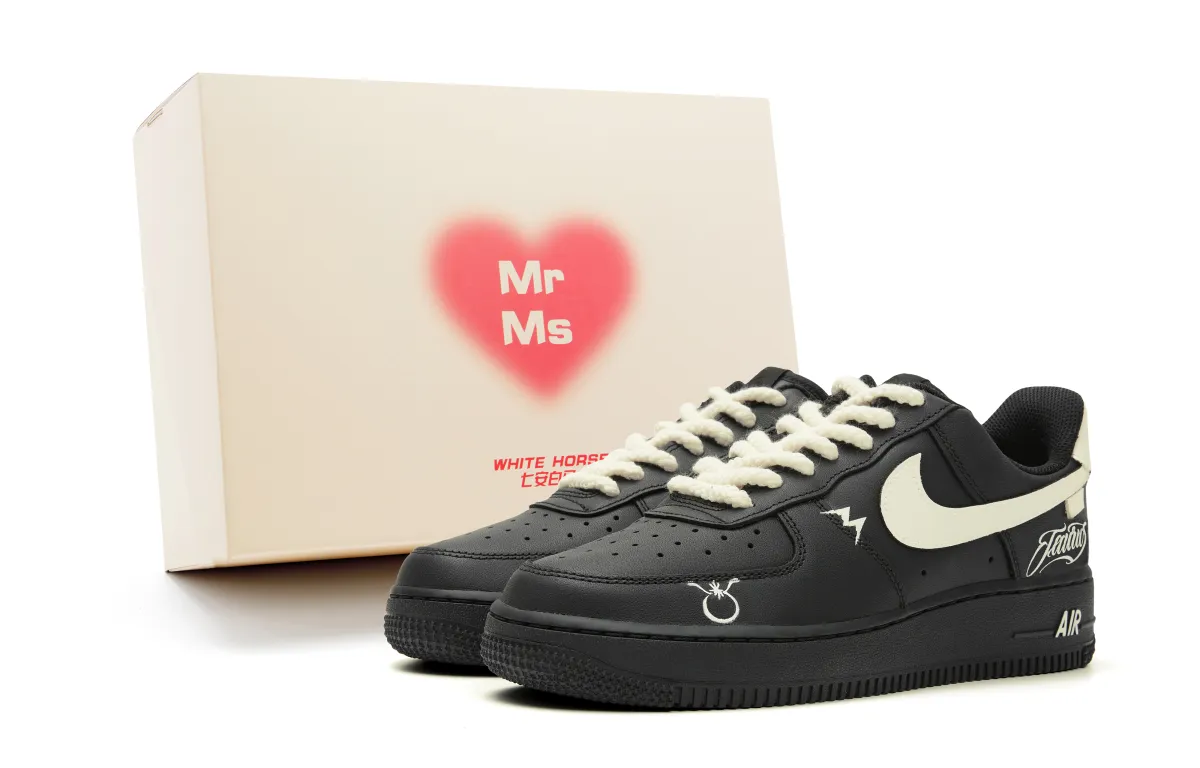 Nike Air Force 1 Slip Resistant Abrasion Resistant Low top Skateboard Shoes Unisex Beige Black