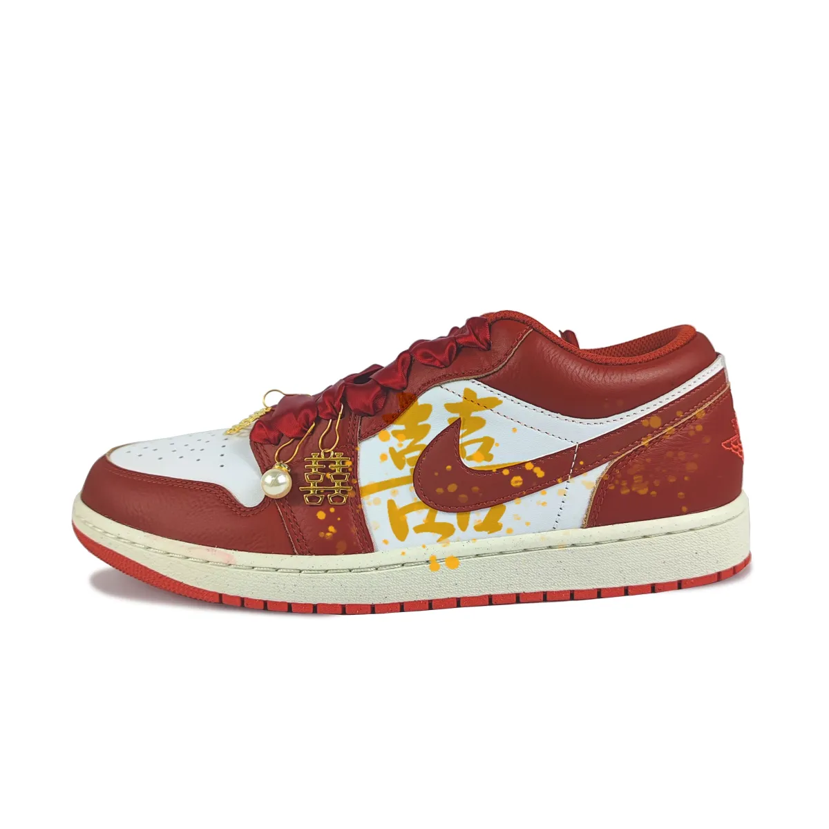 Jordan Air Jordan 1 Abrasion Resistant Low top Vintage Basketball Shoes Men's Red White