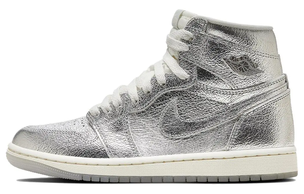 Air Jordan 1 High OG WMNS "Chrome"