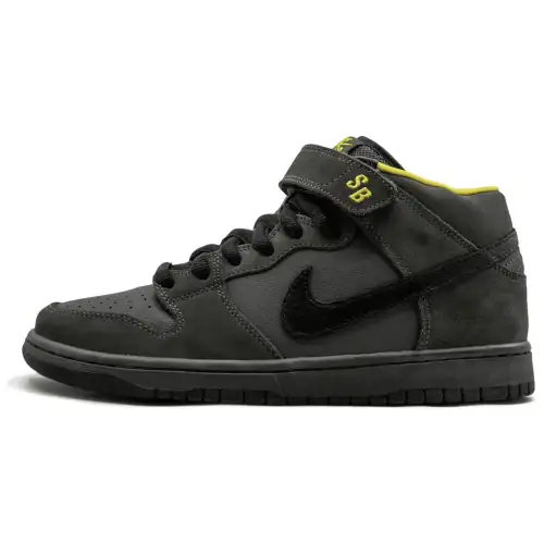 Nike Dunk Slip Resistant And Breathable Mid top Skateboard Shoes Unisex Black