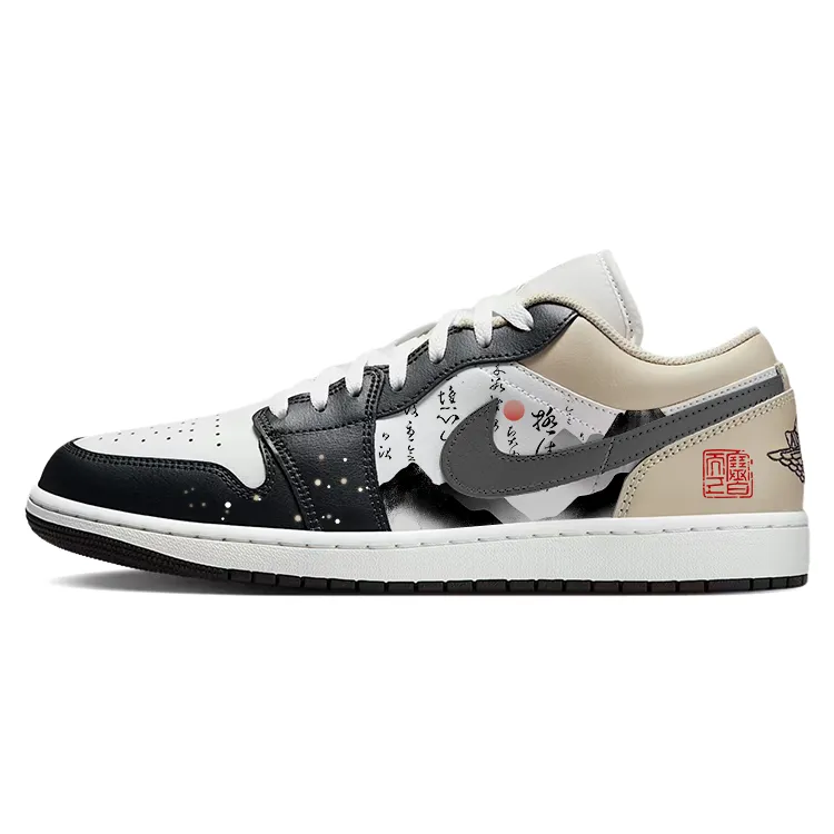 Jordan Air Jordan 1 Slip Resistant Abrasion Resistant Low top Vintage Basketball Shoes Unisex Black White