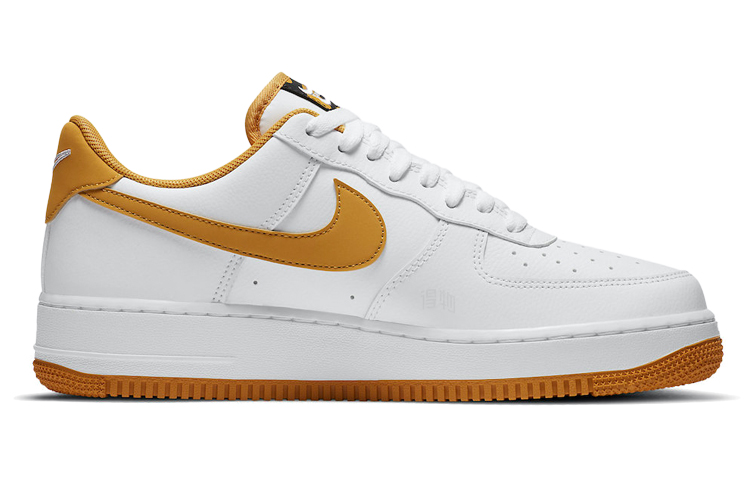 Мужские кроссовки Nike Air Force 1 (белый / желтый) — Белый / жёлтый — фото 2