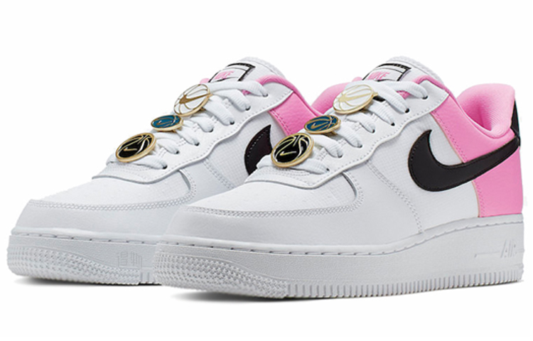 Женские кроссовки Nike Air Force 1 (бело-розовые) — Белый / розовый — фото 2
