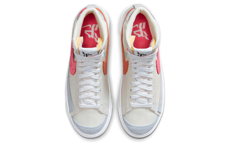 Женские кеды Nike Blazer 77 (бежево-красно-синие) — фото 4