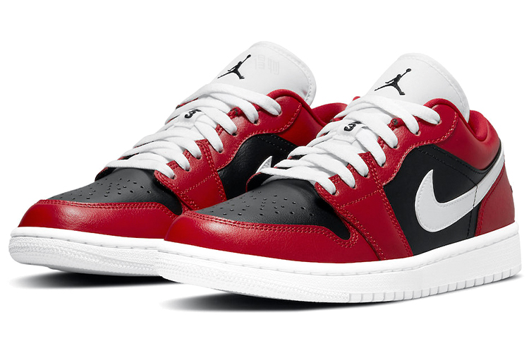 Женские кроссовки Jordan Air Jordan 1 low "chicago flip" (черно-бело-красные) — фото 3