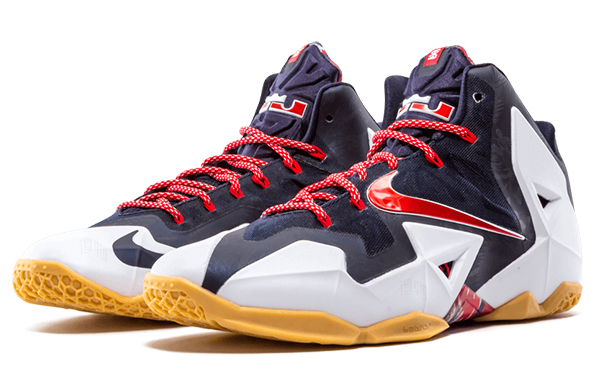 Мужские кроссовки Nike Lebron 11 Independence Day (белый / синий) — фото 3