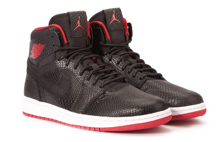 Мужские кроссовки Jordan Air Jordan 1 Retro Nouveau Snakeskin (черно-красные) — фото 2