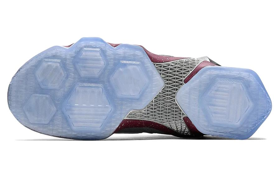 Мужские кроссовки Nike Lebron 13 Opening Night 13 (серые с красным) — 狼灰/团队红/金属银 — фото 5