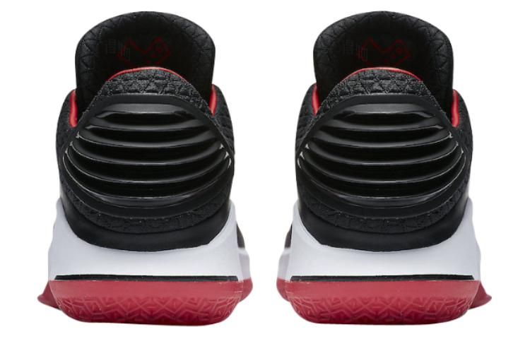 Мужские кроссовки Jordan Air Jordan 32 Low Banned Bred Black University Red OG (черный / белый / красный) — Чёрный / белый / красный — фото 5