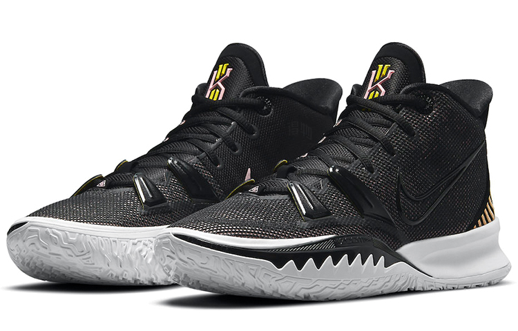 Мужские кроссовки Nike Kyrie 7 TPU (черно-белый) — фото 3