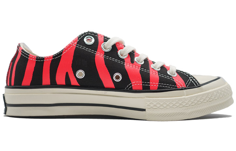Кеды Converse Chuck Taylor All Star 1970s (красно-черные) — Красный / чёрный — фото 2
