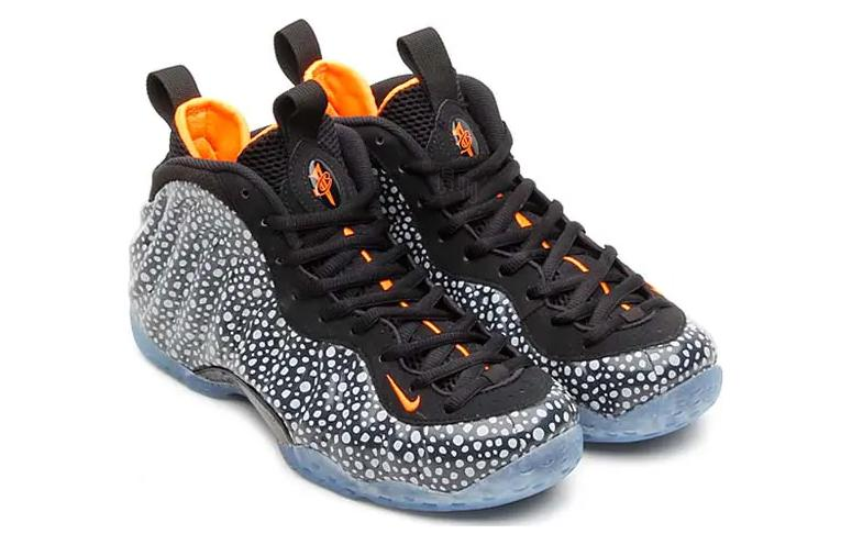 Мужские кроссовки Nike Foamposite One Safari (черно-серые) — фото 4