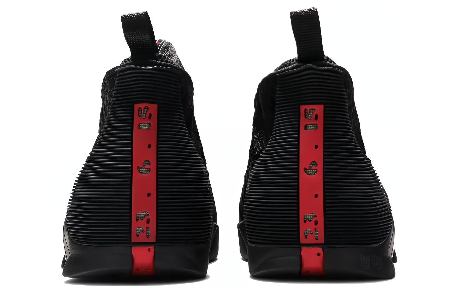 Мужские кроссовки Jordan Air Jordan 15 Retro Black Varsity Red (черно-красные) — Чёрный / красный — фото 3