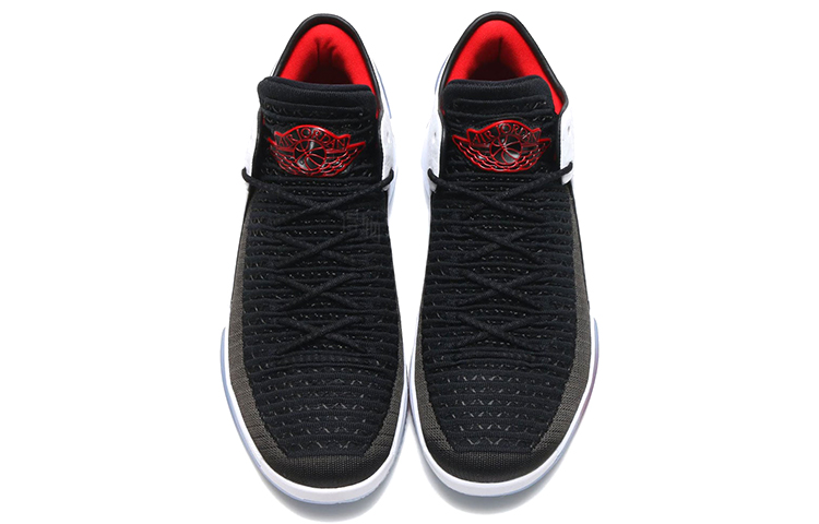 Мужские кроссовки Jordan Air Jordan 32 XXXII Low (черно-бело-красный) — Чёрный / белый / красный — фото 4