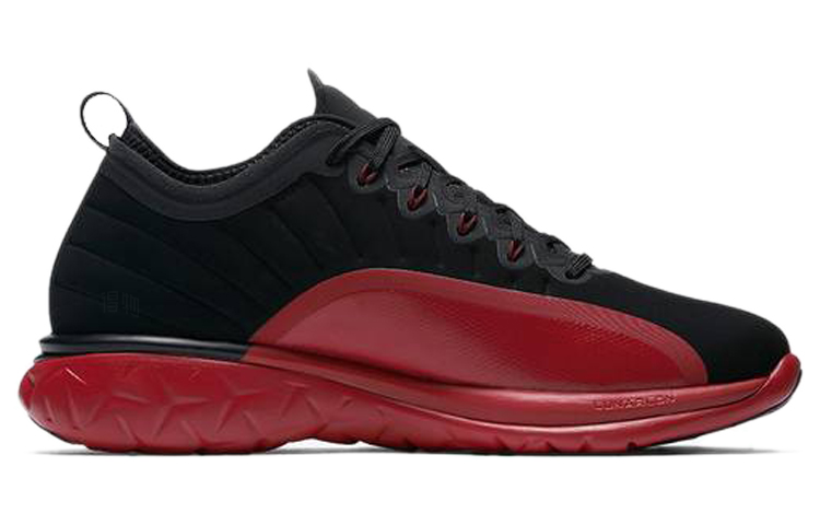 Мужские кроссовки Jordan Trainer Prime Flu Game (черно-красные) — фото 2