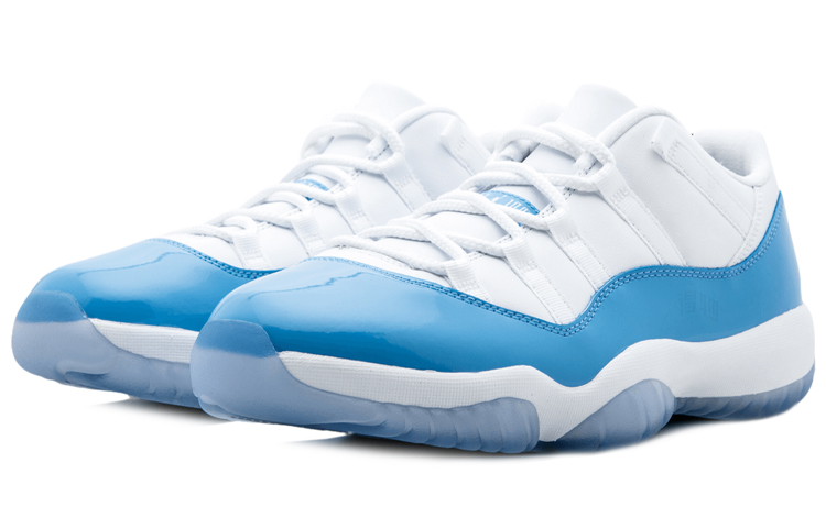 Мужские кроссовки Jordan Air Jordan 11 Retro Low (бело-голубые) — фото 3