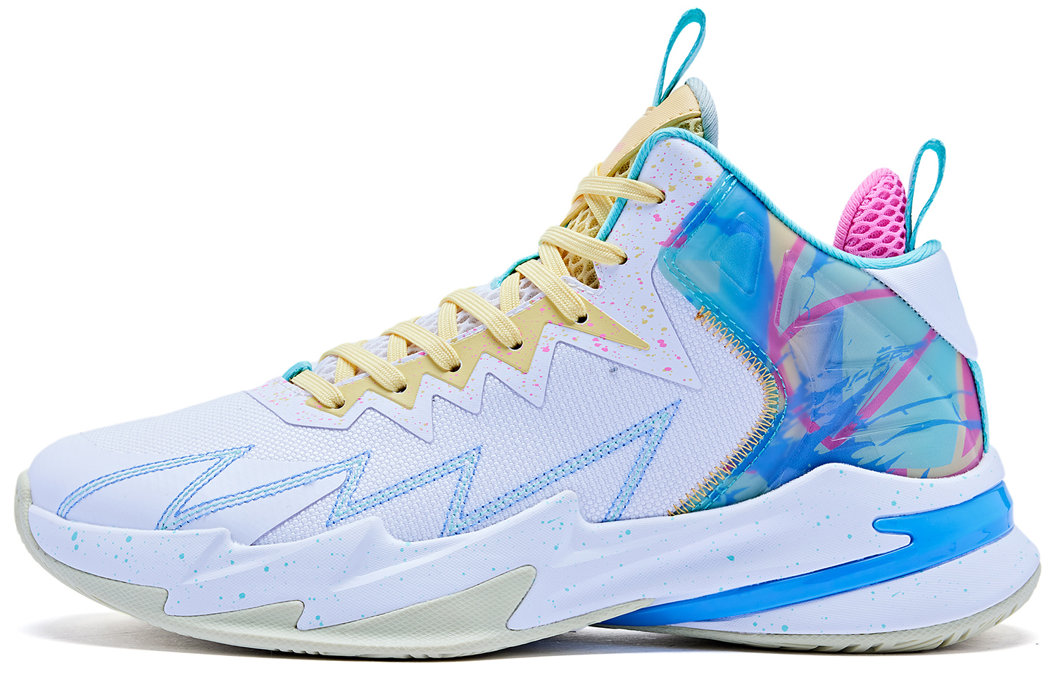 QIAODAN Abrasion Resistant Breathable Mid top Basketball Shoes Men’s White Green