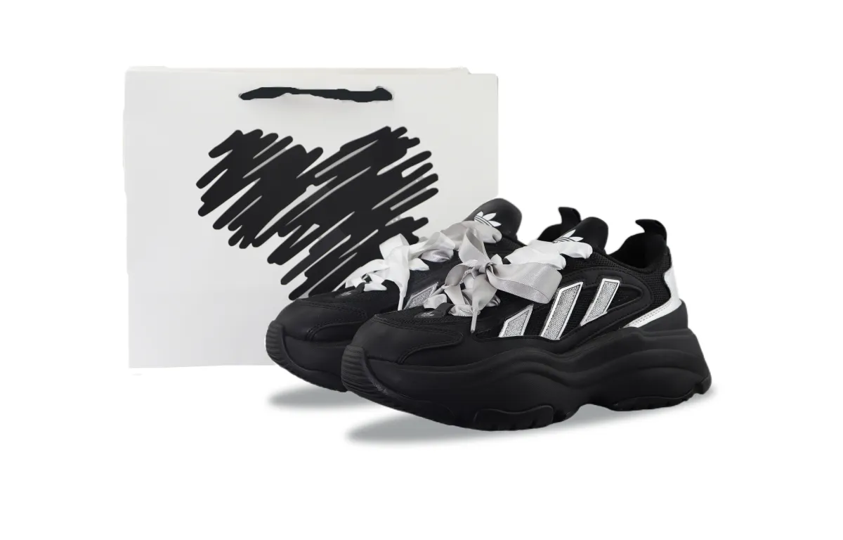 Adidas Originals OZGAIA Abrasion Resistant Low top Chunky Sneakers Women's Black Silver