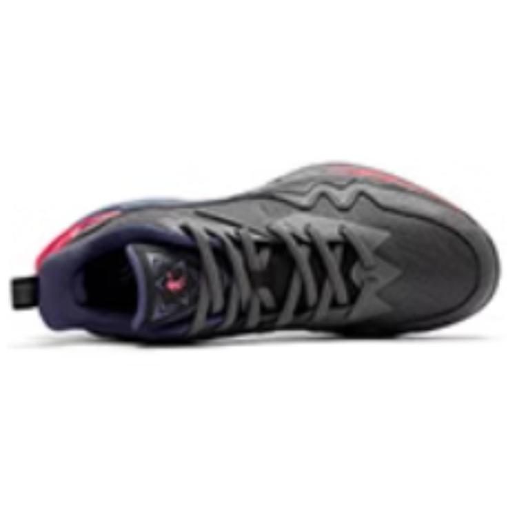 QIAODAN Prickle 8 TEAM Cushioning Slip Resistant Coverage Cushioning Slip Resistant Coverage Low top Basketball Shoes