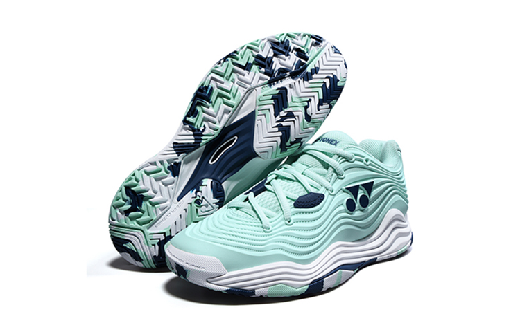YONEX Power Cushion Low top Tennis Shoes Women’s Emerald