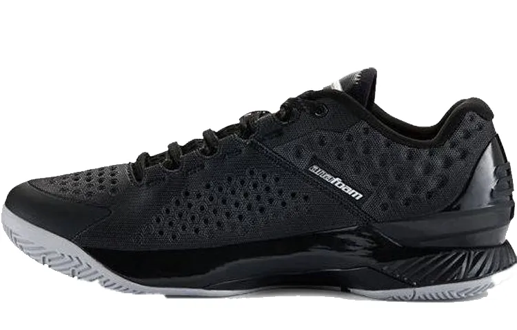 Under Armour Curry 1 Low Two A Days
