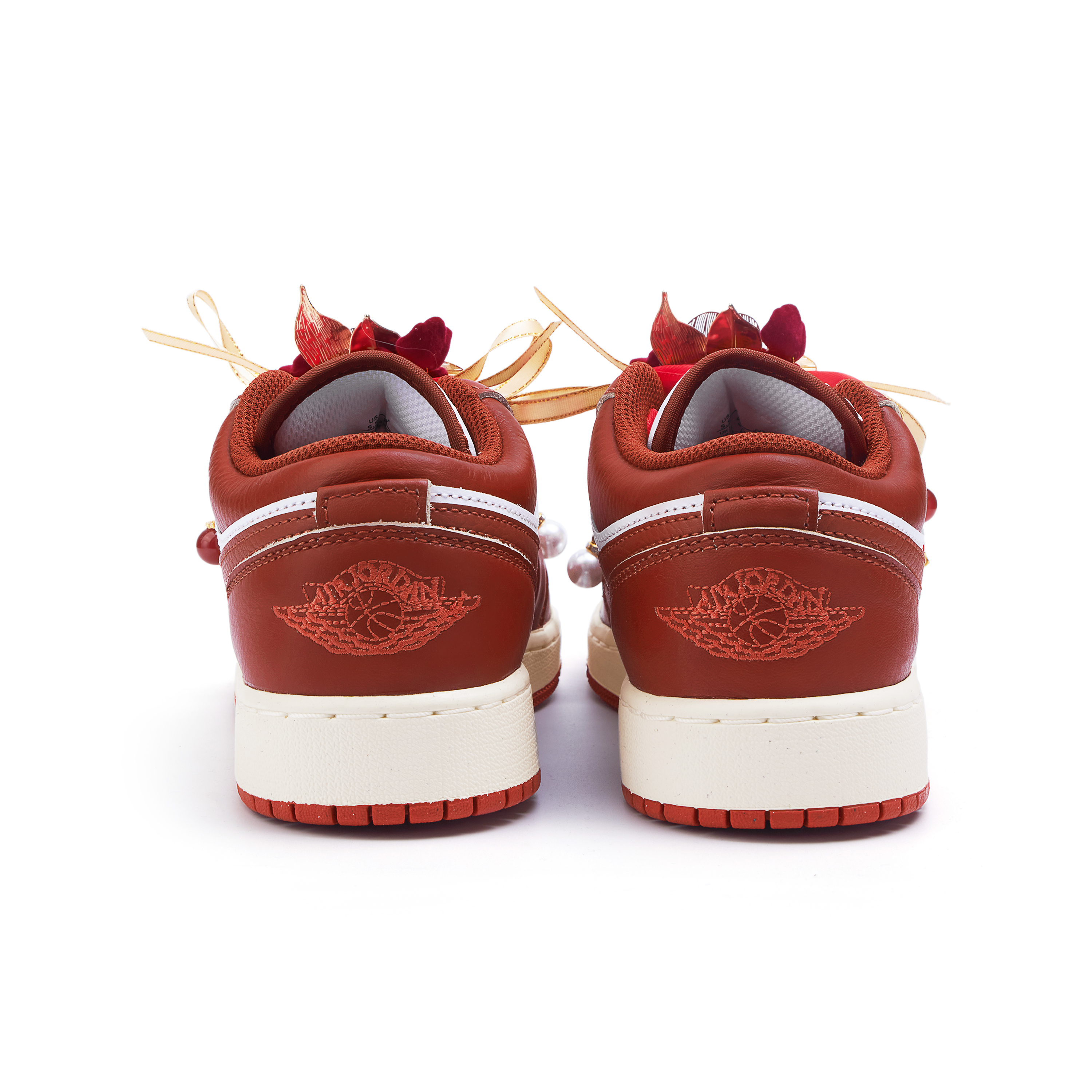Jordan Air Jordan 1 Abrasion Resistant Slip Resistant Low top Vintage Basketball Shoes Women’s Red