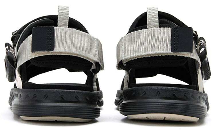 New Balance 900 Strap Black Moon