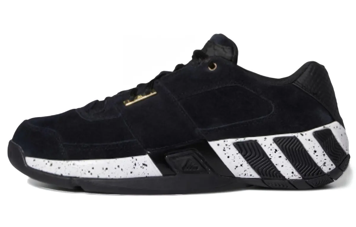 Adidas Regulate 'Black White'