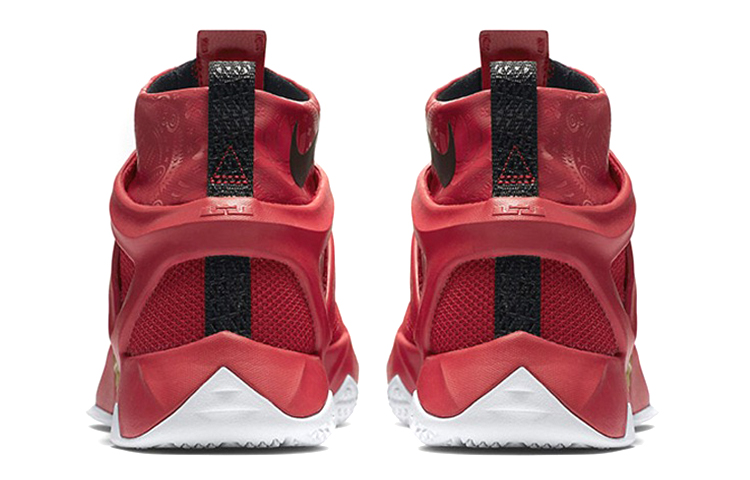 Мужские баскетбольные кроссовки Nike Ambassador 8 (красно-белые) — фото 5