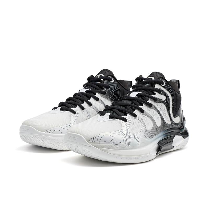 XTEP Slip Resistant Abrasion Resistant Low top Basketball Shoes Men’s Black White
