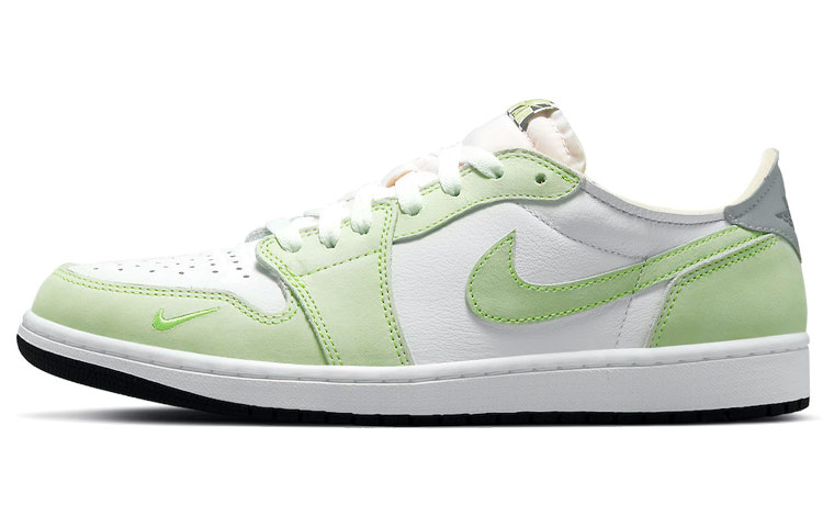 Air Jordan 1 Low Og ‘White Ghost Green’