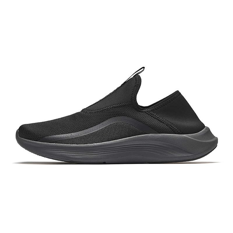 CHAOJIANTA Non slip Lightweight Low top Slip on Training Shoes Men’s Black