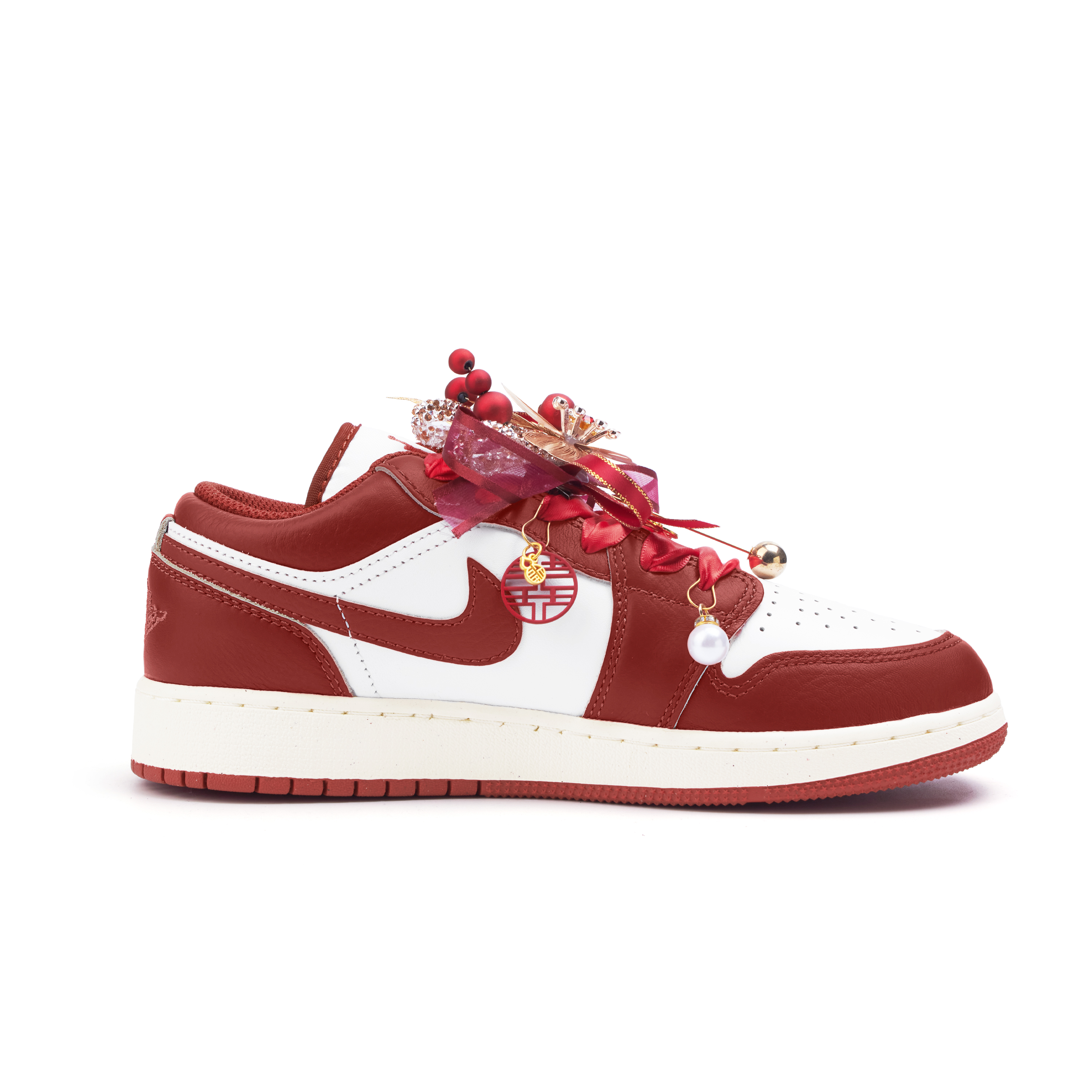 Jordan Air Jordan 1 Slip Resistant Abrasion Resistant Low top Vintage Basketball Shoes Women’s Red