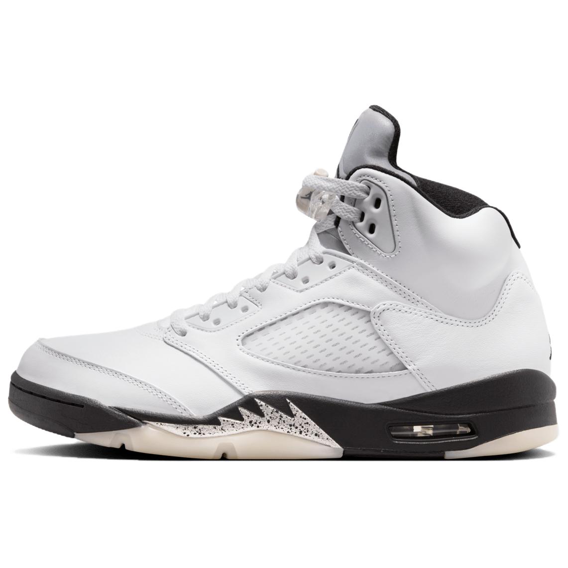 Мужские кроссовки Jordan Air Jordan 5 Retro "White and Black" (бело-черные)