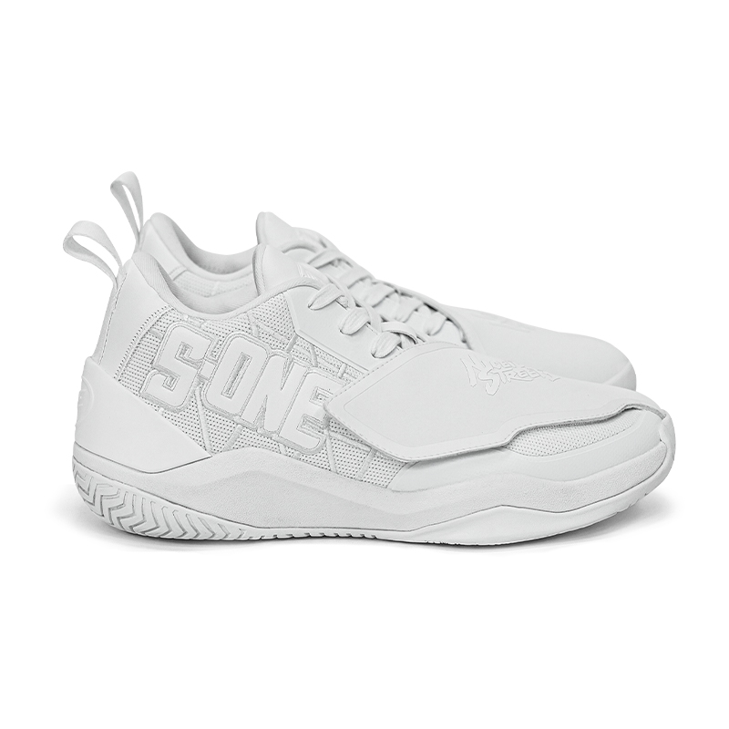 NICEID Cushioning Grip Mid top Basketball Shoes Men’s White