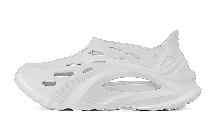 GOTO Breathable beach trend non-slip wear-resistant sports sandals for men and women, beach style