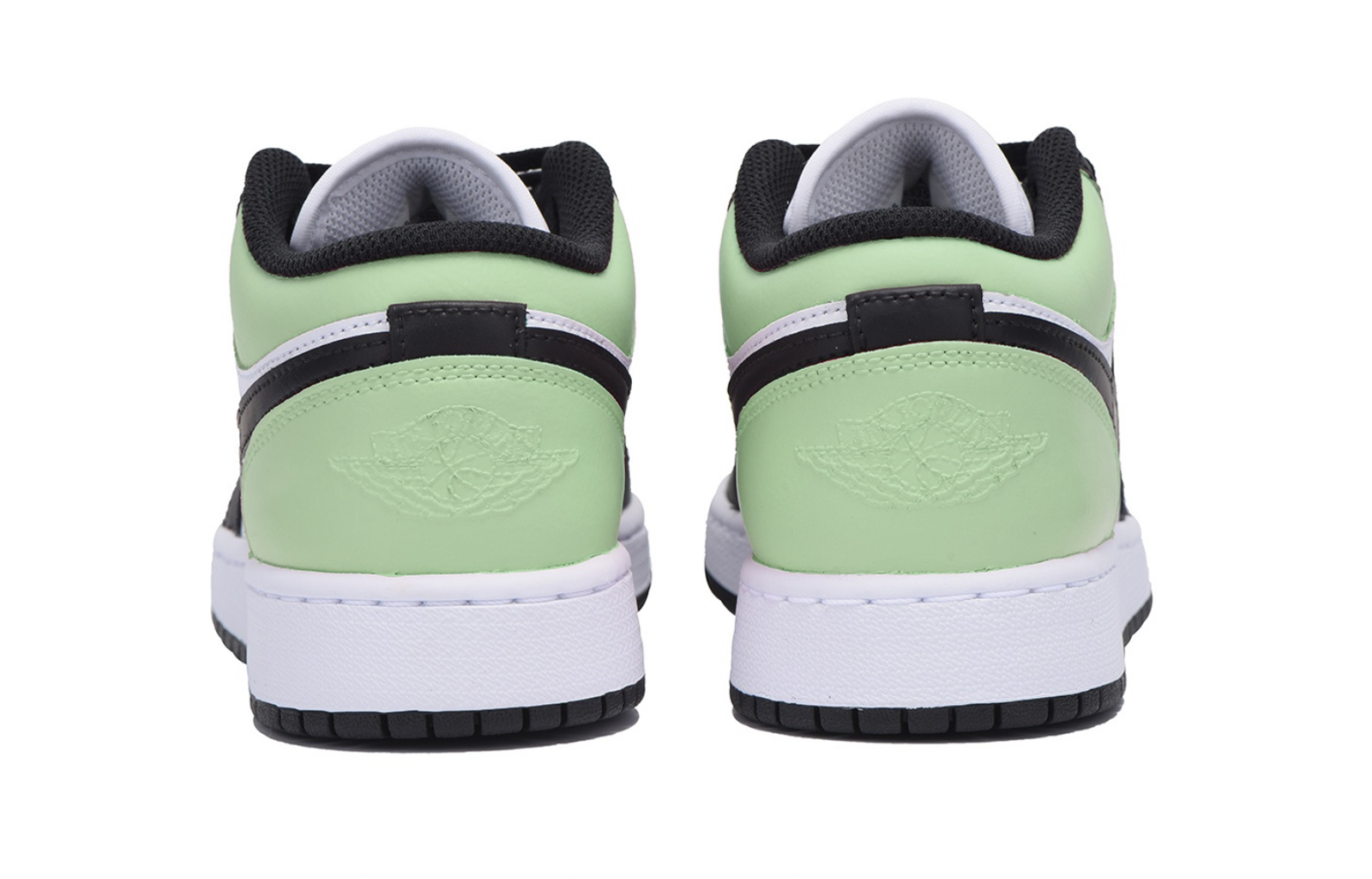 Jordan Air Jordan 1 Urban Chic Style Vintage Low top Vintage Basketball Shoes Men’s White Green