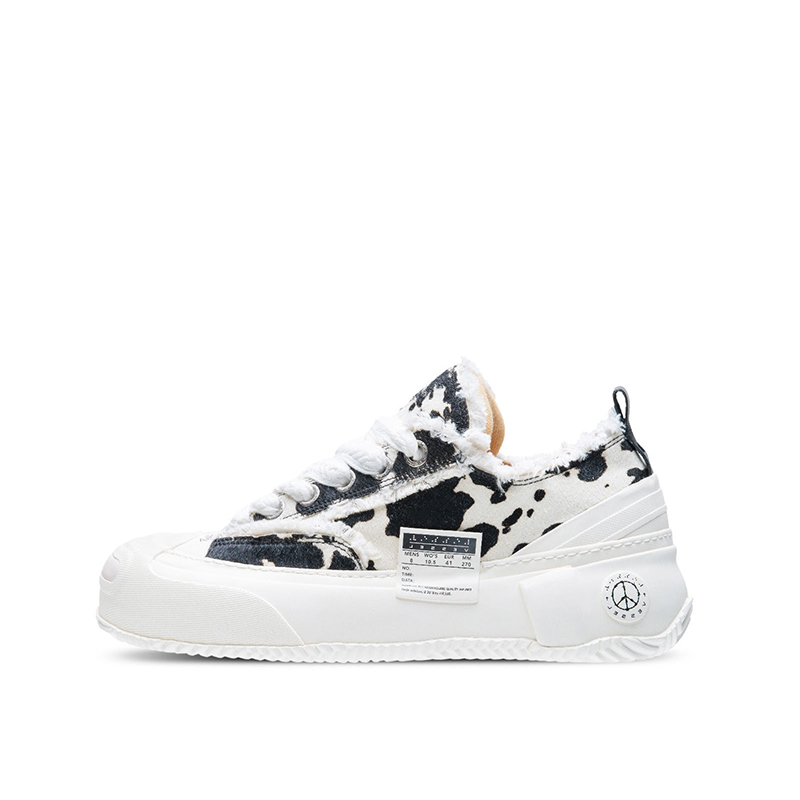XVESSEL G.O.P. 2.0 Marshmallow Lows Cow Print Marshmallow Cow Print Low-top Canvas Shoes Unisex Black and White