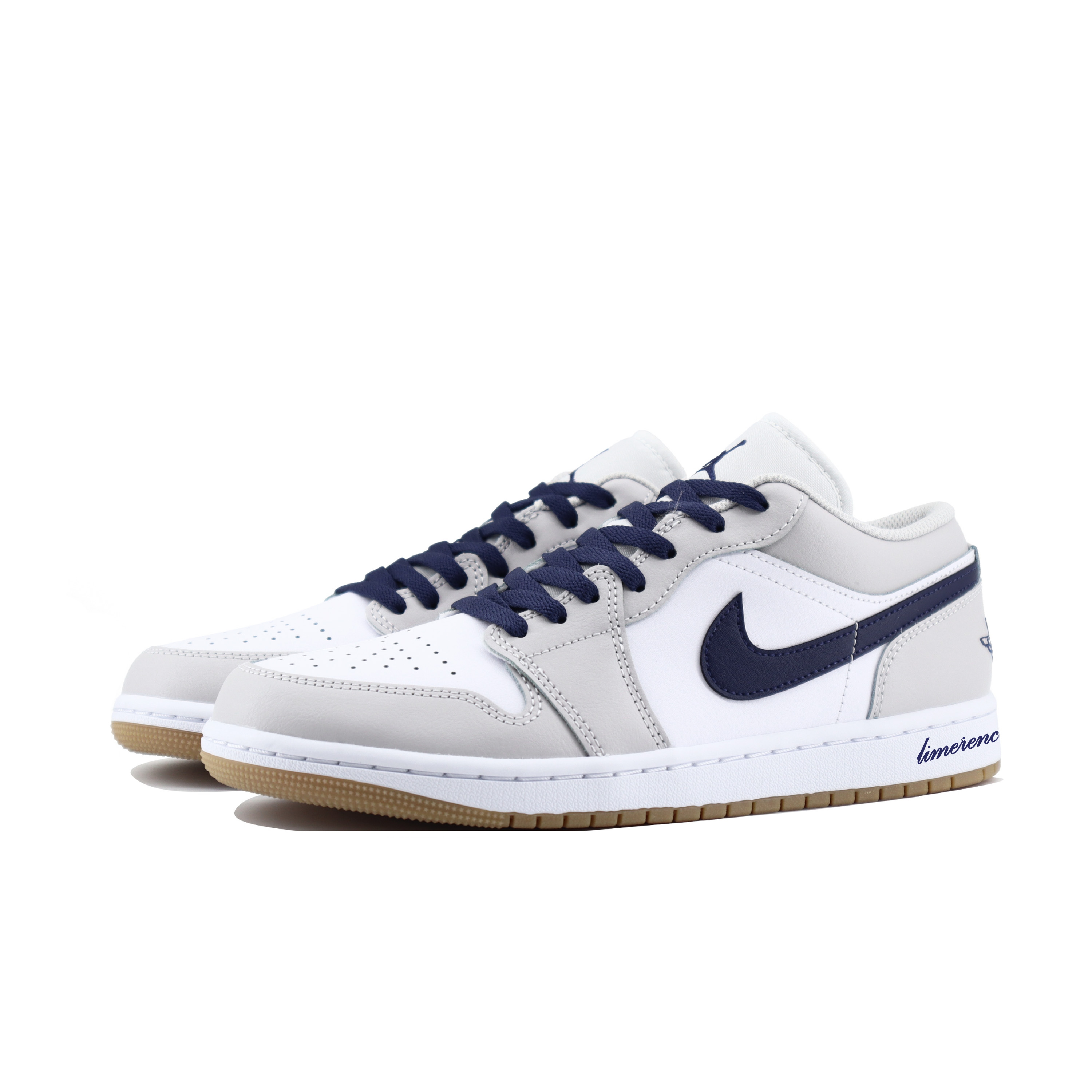 Jordan Air Jordan 1 Cushioning Slip Resistant Low top Vintage Basketball Shoes Unisex White Gray