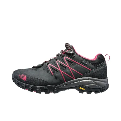 THE NORTH FACE GORE TEX Low top Hiking Shoes Women's Red Black