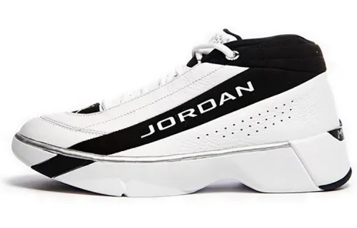 Jordan Team Showcase White Black