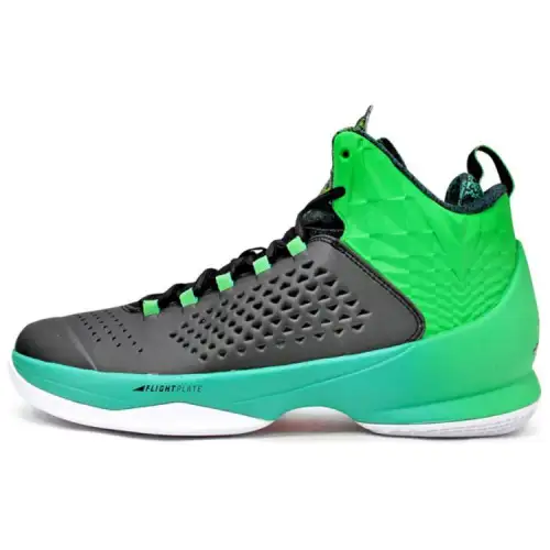 Jordan Melo M11 Black/Black Lt Green Spark Rtr