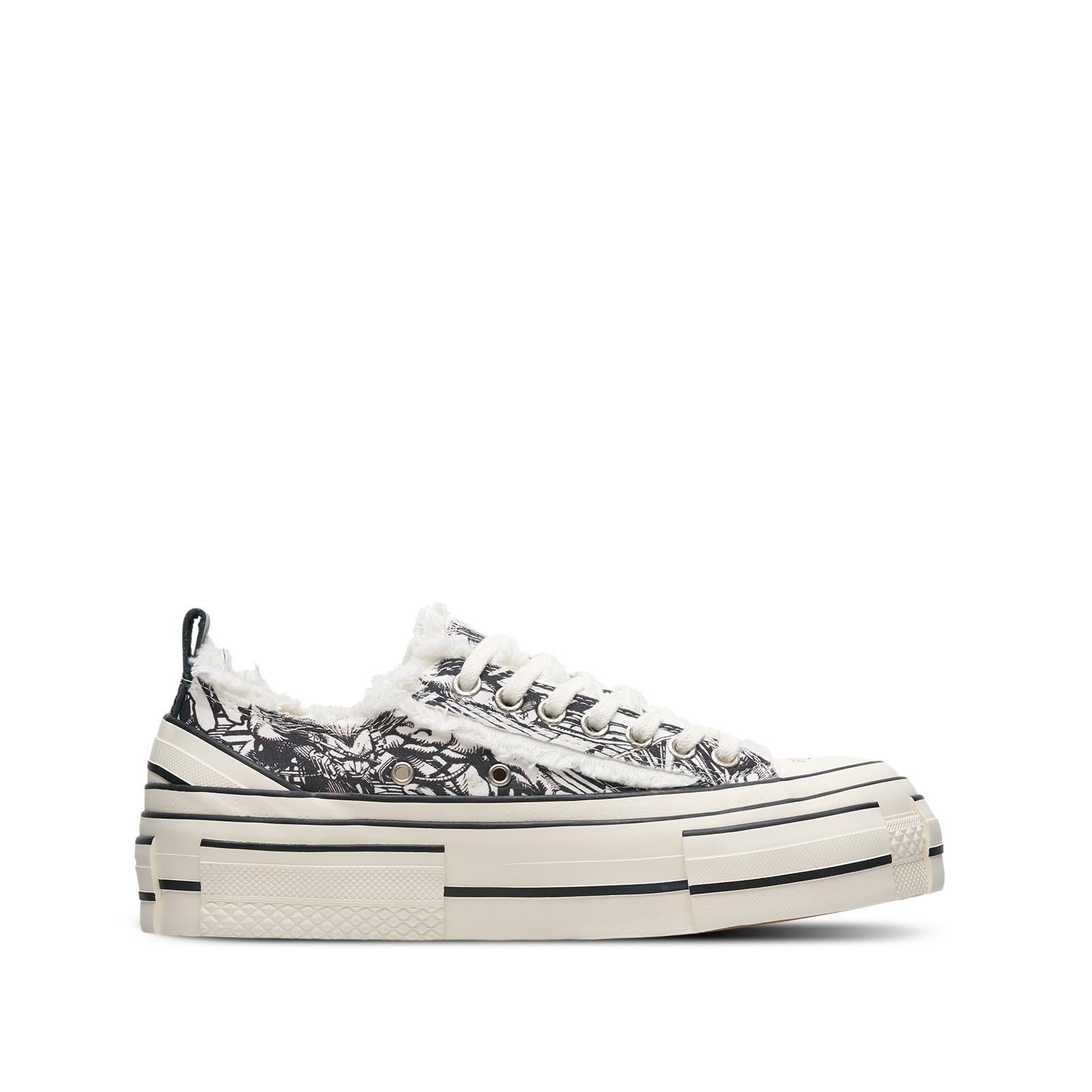 XVESSEL x MARVEL Low top Canvas Shoes Unisex Black