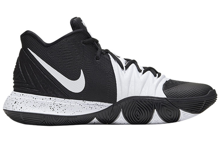 Мужские кроссовки Nike Kyrie 5 (черно-белые) — фото 2