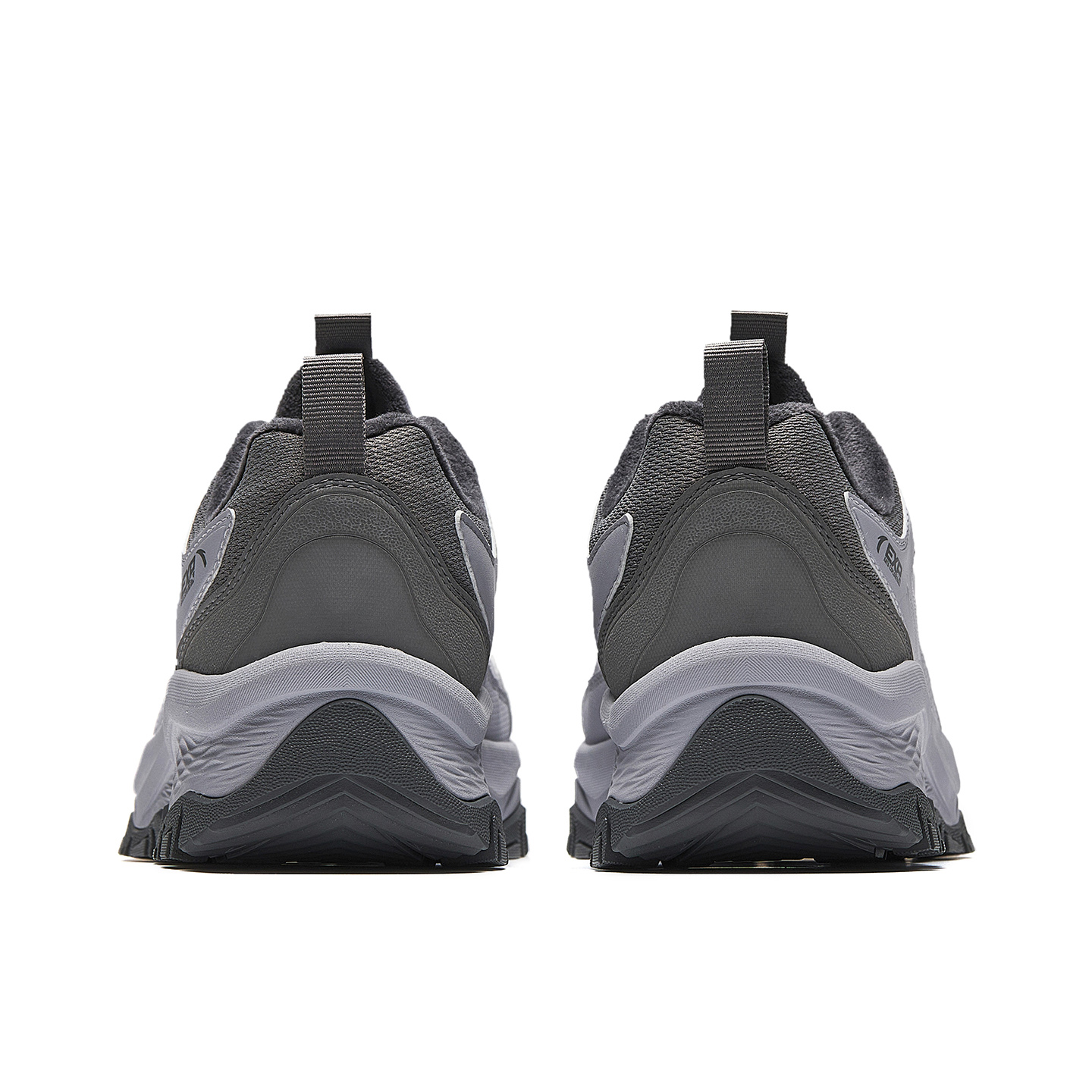 Anta Mountain Exploration Low top Trail Running Shoes, Fleece Lined Men’s Gray